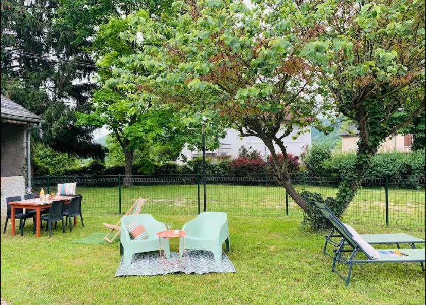 La Suite Unique - Le Jardin Sur Les Pyrenees- Vue Panoramique Montagne -Jardin Cloture Prive De 100M2-Parking-Linge De Lit Et Serviettes Compris- Bielle Dış mekan fotoğraf